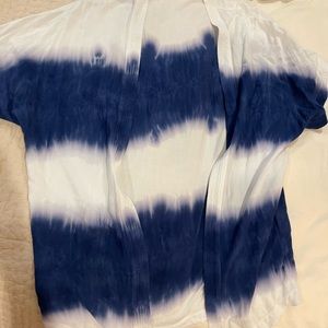 blue and white tie dye t-shirt vest